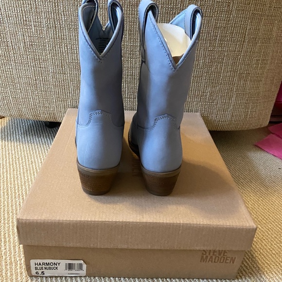 Steve Madden Harmony booties - Picture 4 of 7